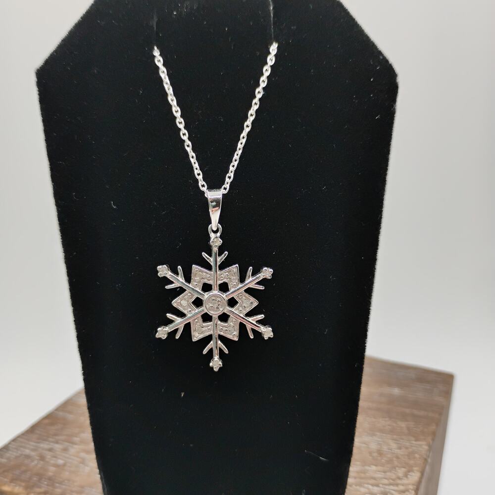 Diamond Snowflake Pendant in Sterling Silver on an 18-in Link Chain